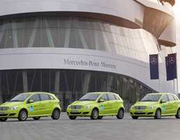 2010 MERCEDES-BENZ B200 5D HATCHBACK