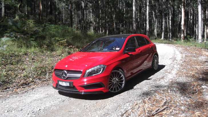 2014 MERCEDES-BENZ A45 5D HATCHBACK AMG