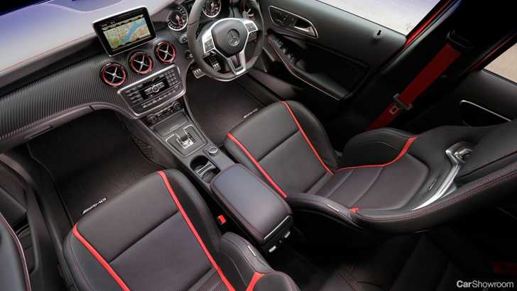 2014 MERCEDES-BENZ A45 5D HATCHBACK AMG