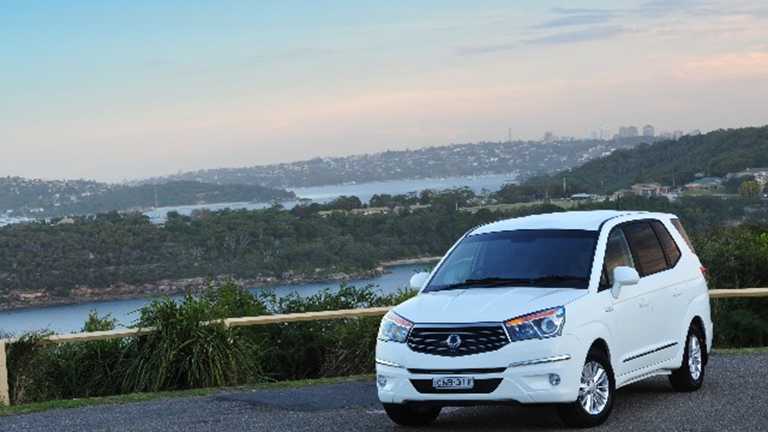 2013 SSANGYONG STAVIC 4D WAGON