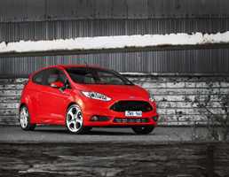 2013 FORD FIESTA