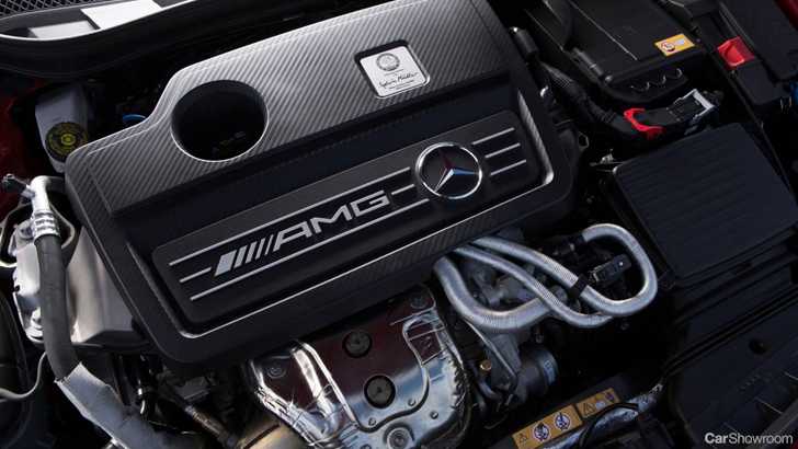 2013 MERCEDES-BENZ A45 5D HATCHBACK AMG