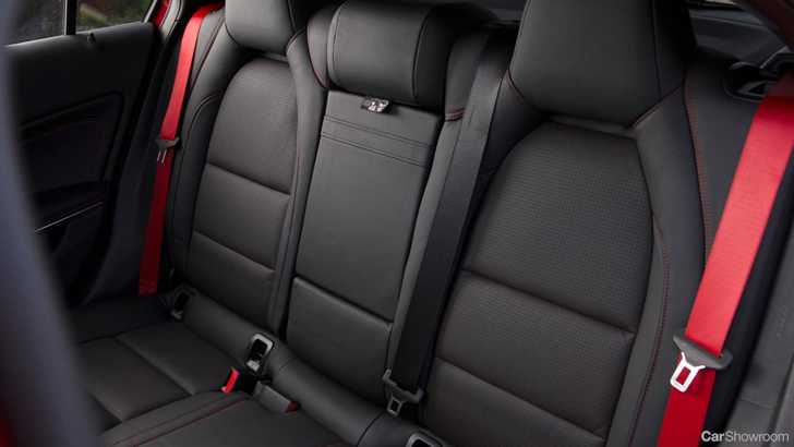 2013 MERCEDES-BENZ A45 5D HATCHBACK AMG