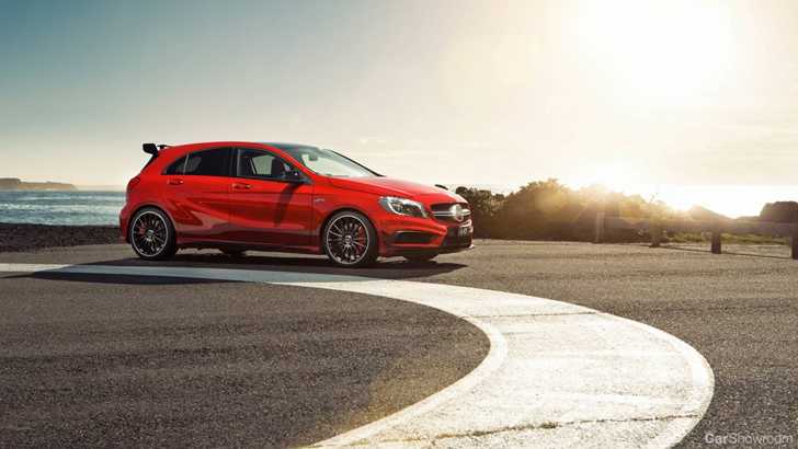 2013 MERCEDES-BENZ A45 5D HATCHBACK AMG
