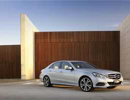 2013 MERCEDES-BENZ E250