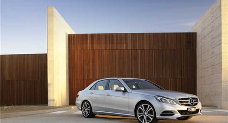 2013 MERCEDES-BENZ E250