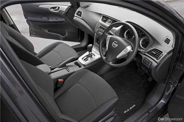 2013 NISSAN PULSAR 5D HATCHBACK
