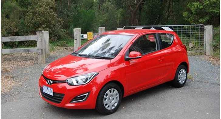 2013 HYUNDAI I20 3D HATCHBACK
