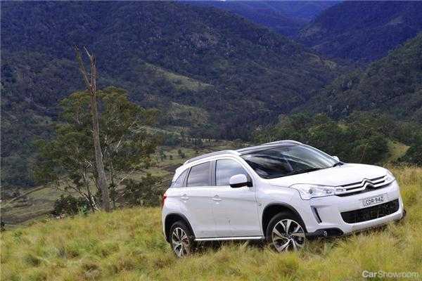 2013 CITROEN C4 4D WAGON
