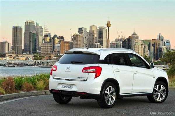 2013 CITROEN C4 4D WAGON