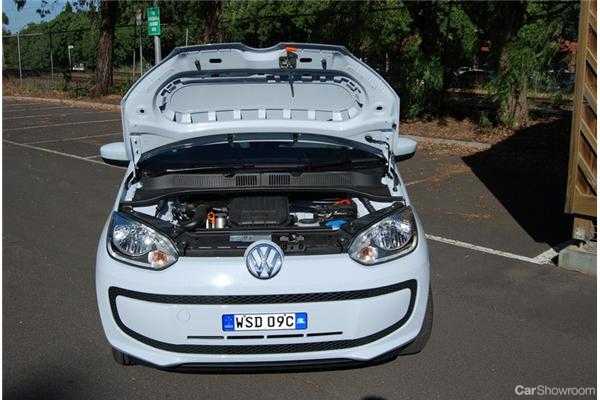 2013 VOLKSWAGEN UP! 5D HATCHBACK