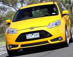 2012 FORD FOCUS 5D HATCHBACK