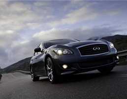 2012 INFINITI M 4D SEDAN