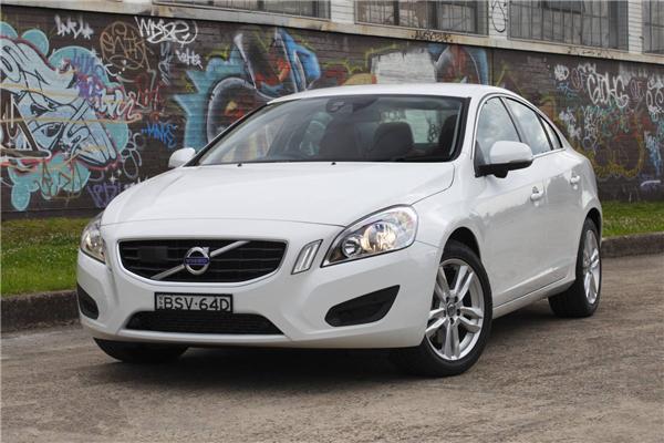Review - 2012 Volvo S60 T5 Review and Road Test