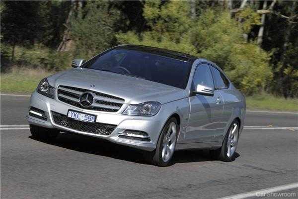 2011 MERCEDES-BENZ C250 2D COUPE