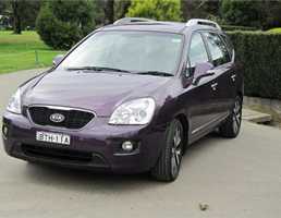 2011 KIA RONDO 4D WAGON SLI