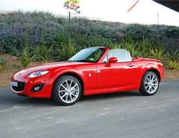 2011 MAZDA MX-5 2D CONVERTIBLE COUPE