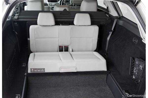 2011 MERCEDES-BENZ E250 4D WAGON CDI AVANTGARDE