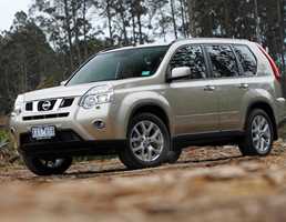 2011 NISSAN X-TRAIL 4D WAGON ST-L