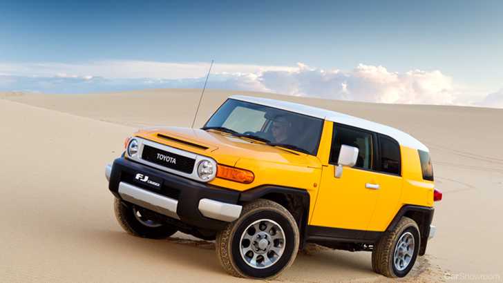 2011 TOYOTA FJ CRUISER 4D WAGON