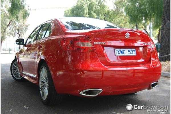 2010 SUZUKI KIZASHI 4D SEDAN SPORT AWD
