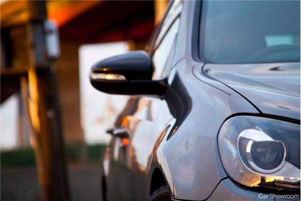 2010 VOLKSWAGEN GOLF 5D HATCHBACK R