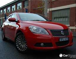 2010 SUZUKI KIZASHI 4D SEDAN