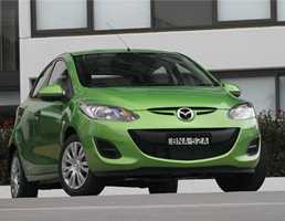 2010 MAZDA MAZDA2