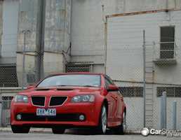 2010 HOLDEN COMMODORE 4D SEDAN SS-V SE