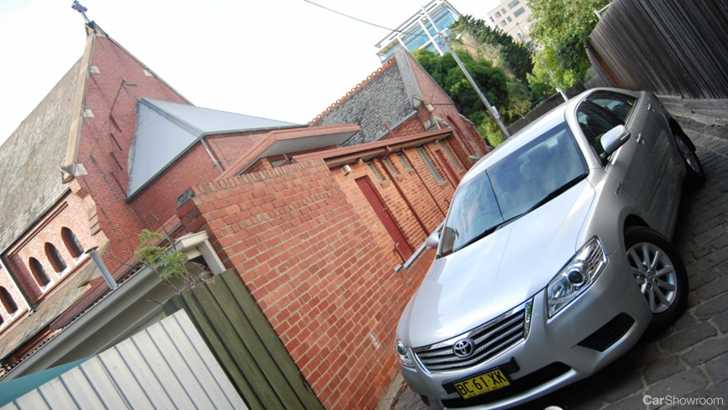 2010 TOYOTA AURION AT-X