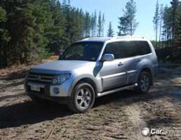 2009 MITSUBISHI PAJERO