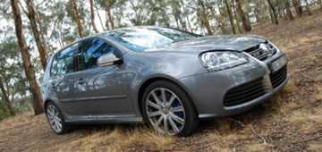 2009 VOLKSWAGEN GOLF R32