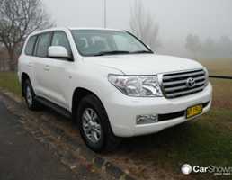 2009 TOYOTA LANDCRUISER 4D WAGON SAHARA 4X4