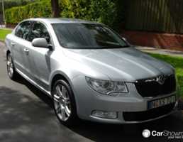 2009 SKODA SUPERB