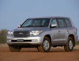 2009 TOYOTA LANDCRUISER GXL 4X4