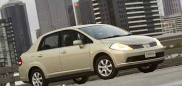 2009 NISSAN TIIDA