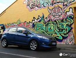 2009 FORD FIESTA