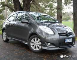 2009 TOYOTA YARIS