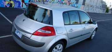 2009 RENAULT MEGANE
