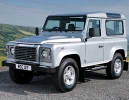 2009 LAND ROVER DEFENDER