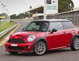 2010 MINI