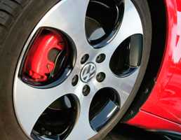 2010 VOLKSWAGEN