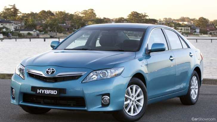 2010 TOYOTA CAMRY