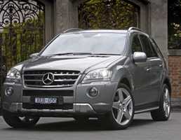 2010 MERCEDES-BENZ