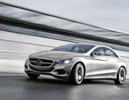 2010 MERCEDES-BENZ