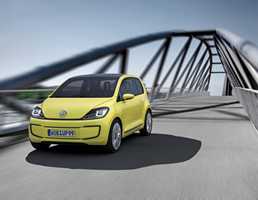 2010 VOLKSWAGEN