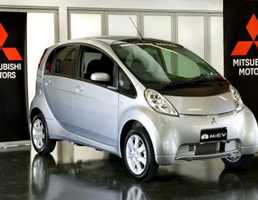 2010 MITSUBISHI