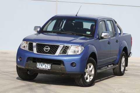 2010 NISSAN NAVARA DUAL CAB P/UP ST-X 4X4