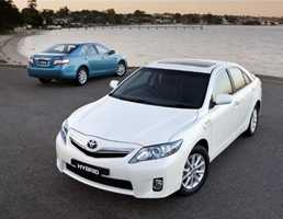 2010 TOYOTA CAMRY