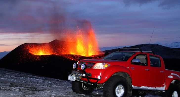 2010 TOYOTA HILUX